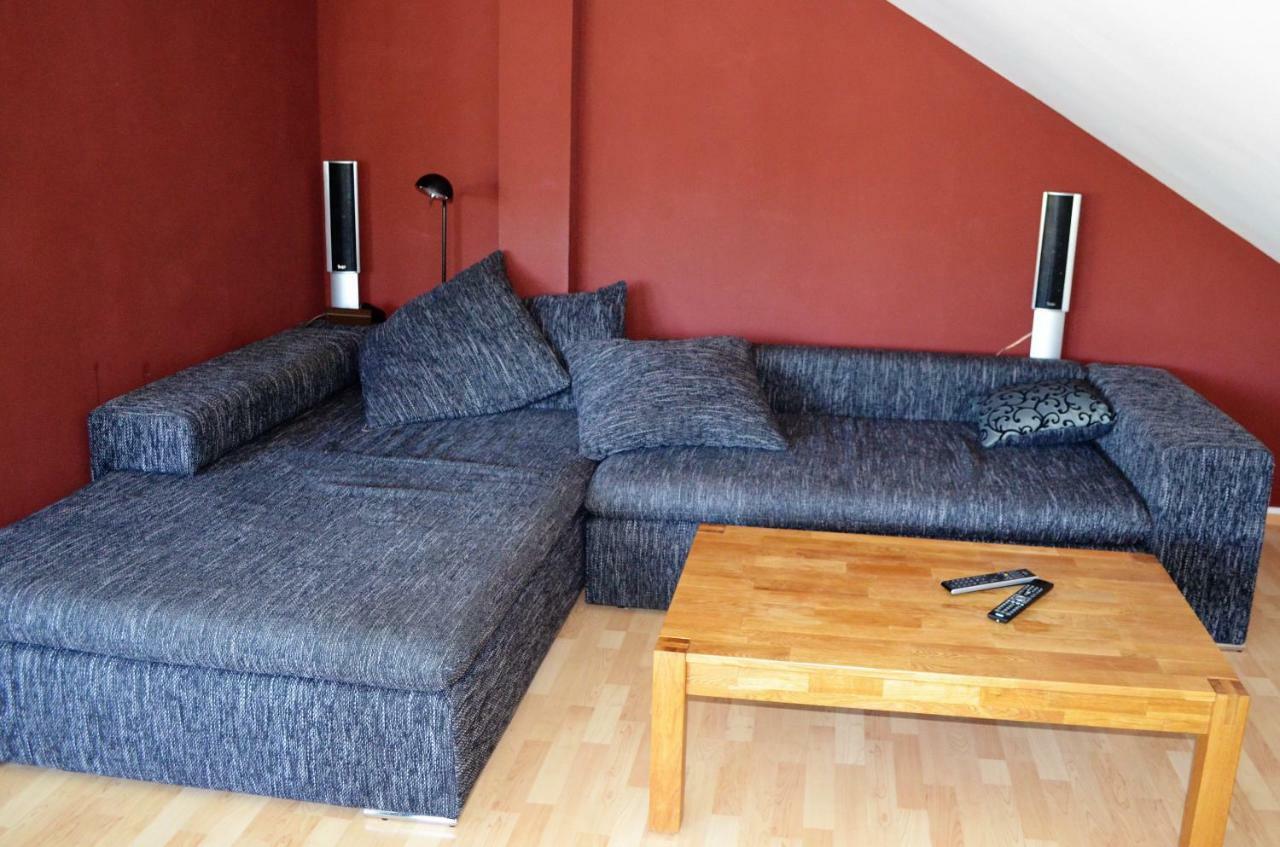 Apartamento Beim Hooch "Schindelloft" Brucktal Exterior foto